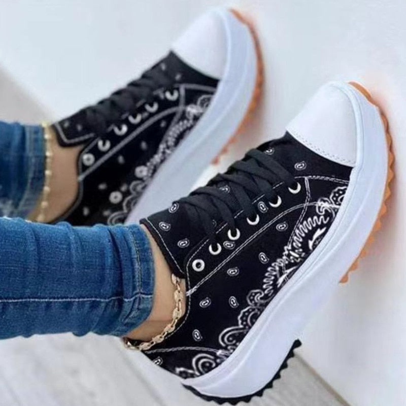 Fashion  Casual Sport Shoes Pattern Canvas Women Sneakers